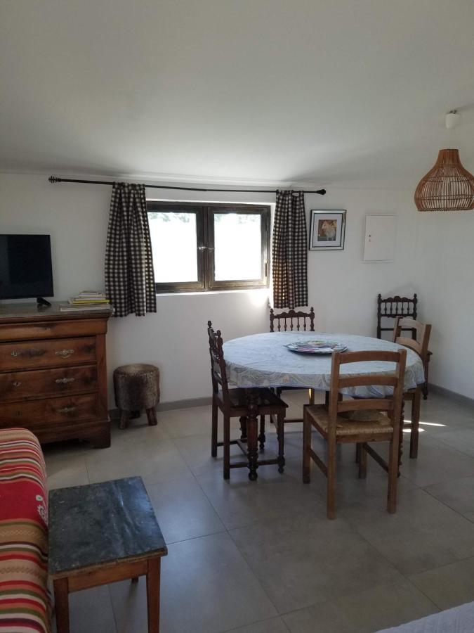 アルバロン Bergerie D'Alivon En Camargue Bed & Breakfast エクステリア 写真